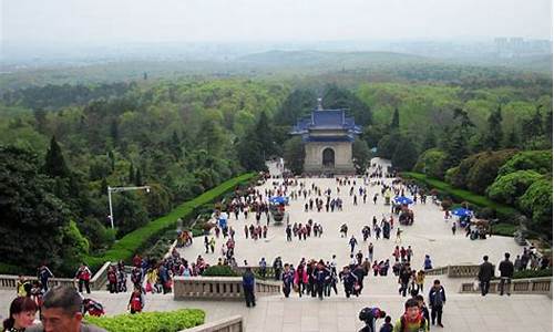 南京中山陵旅游攻略路线_南京中山陵游玩攻略