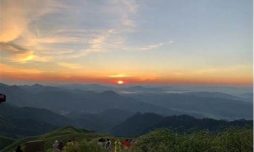 武功山攻略两天一夜消费_武功山两天一夜徒步