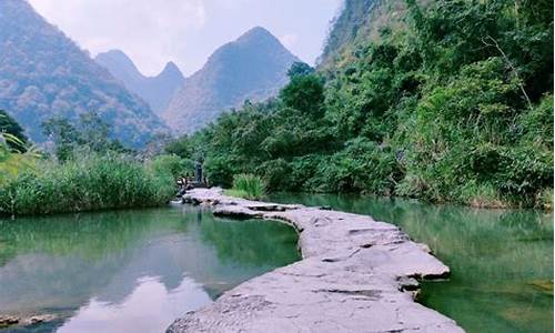 昆明至荔波旅游攻略_昆明至荔波旅游攻略路线